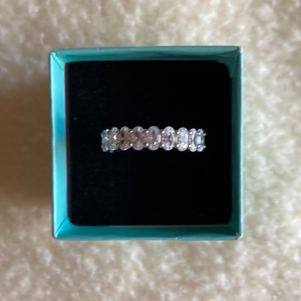 Cute ring